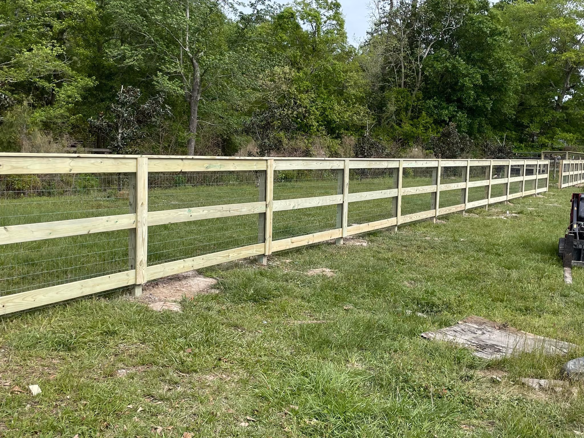 Farm Fencing Contractors